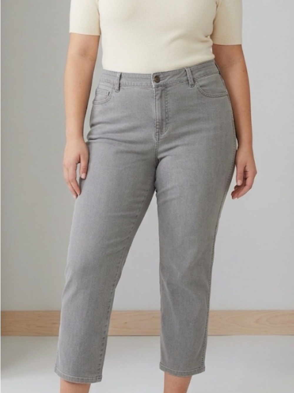 Lafayette 148 NY Gray Stretch Cropped Stretch Straight Leg Jeans Size 14